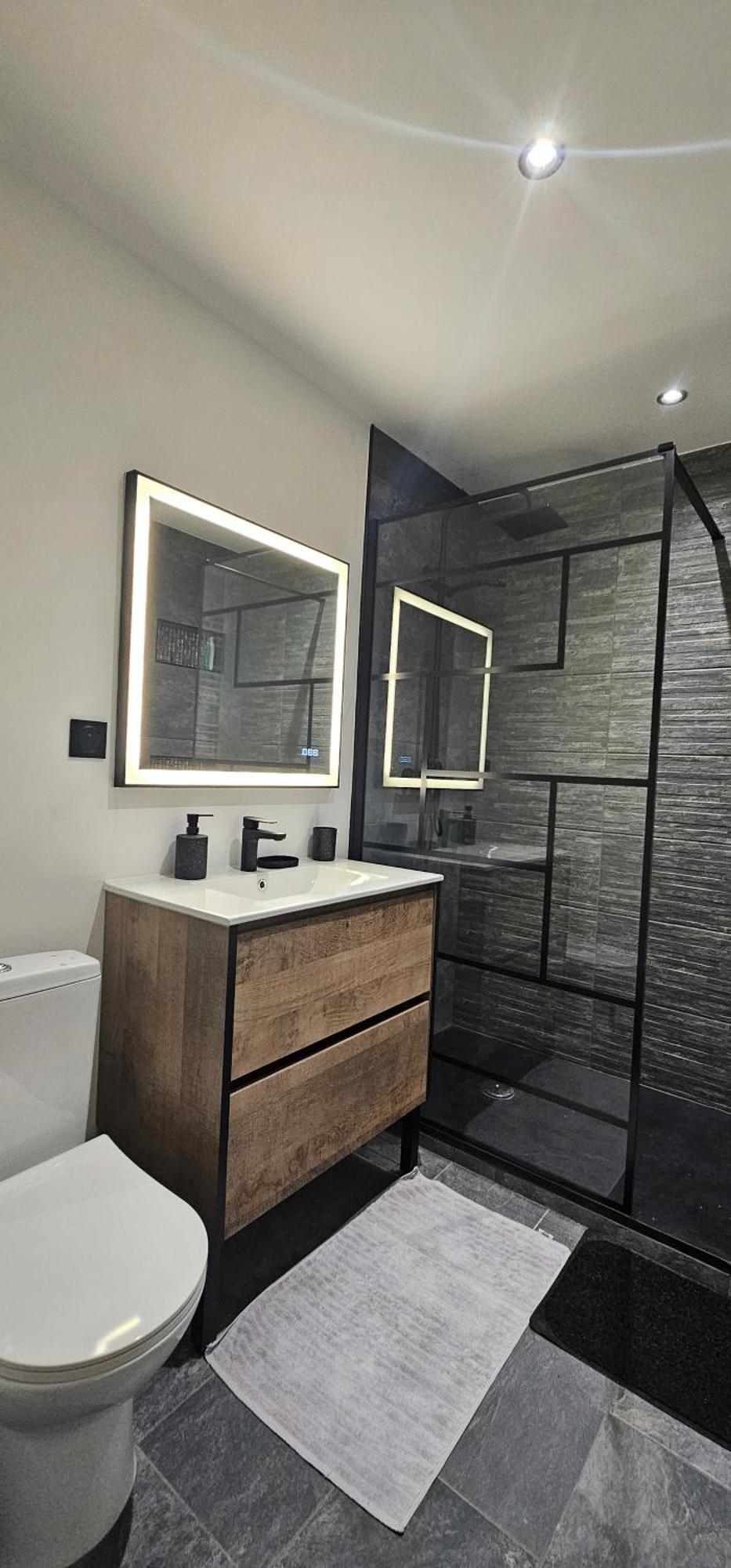 Charmant Appartement Tout Equipe Seilh Ngoại thất bức ảnh